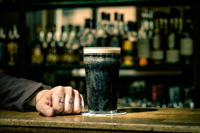 The Life of Reilly Irish Pub and Restaurant: Enjoy Old World Atmosphere Near Union Wharf